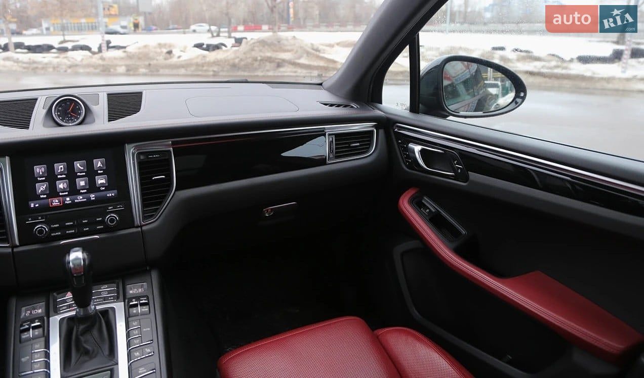 Porsche Macan 2018 VIN WP1AA2A54JLB09745 фото оголошення 16 з 19