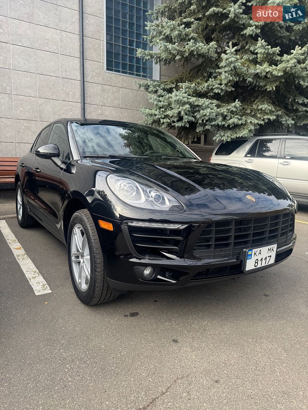 Porsche Macan 2018 VIN WP1AA2A54JLB09745 фото оголошення 2 з 19
