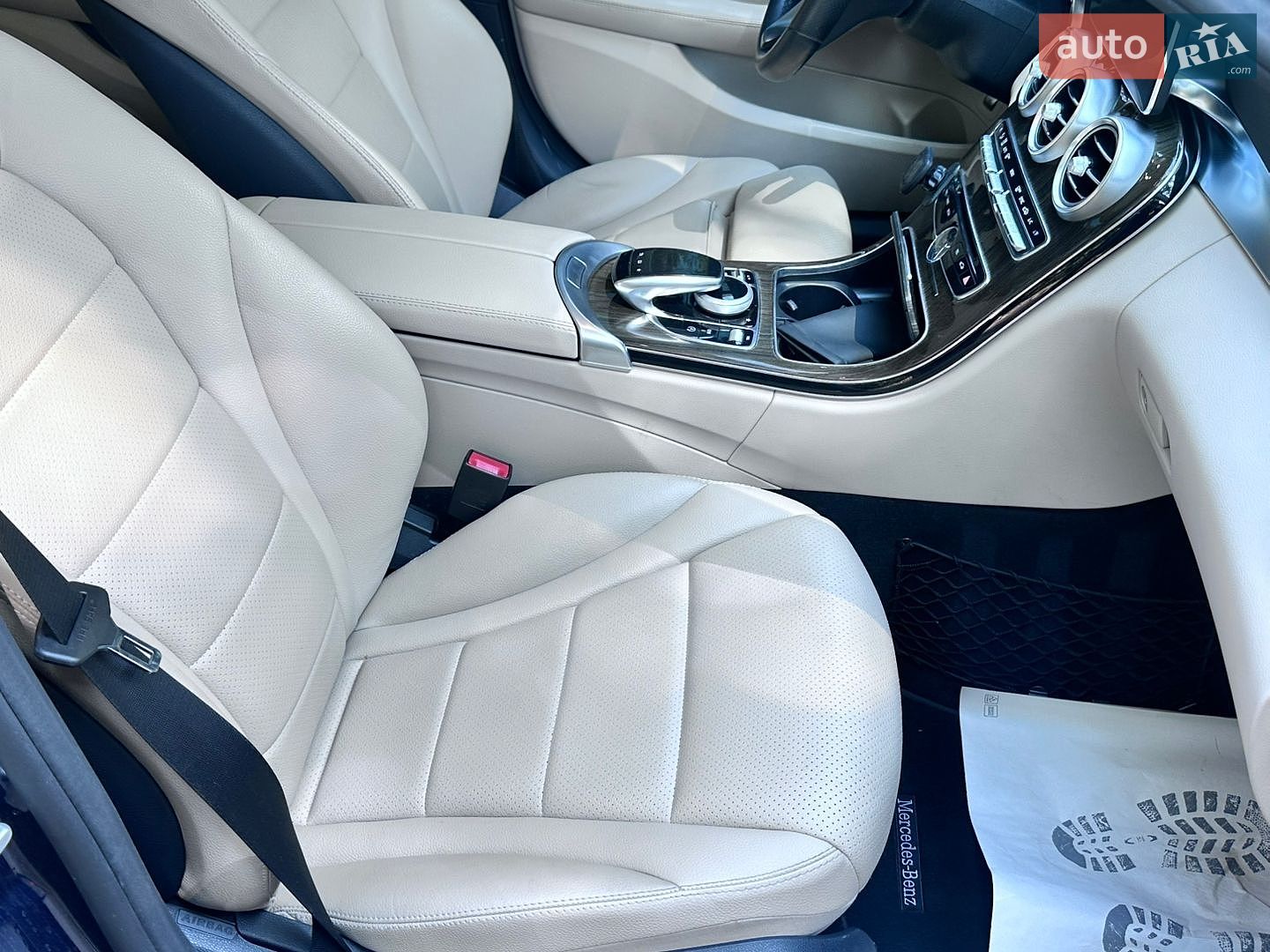 Mercedes-Benz C-Class 2014 VIN 55SWF4KB7FU007373 фото оголошення 11 з 23