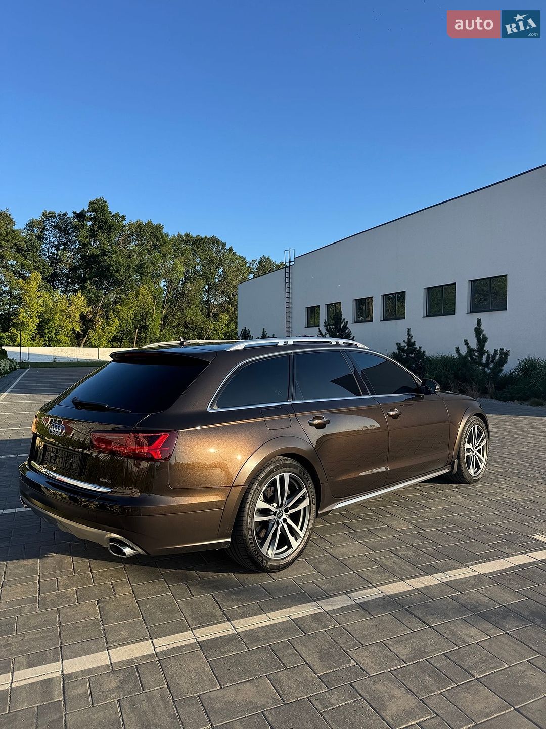 Audi A6 Allroad 2017 VIN WAUZZZ4G1JN045264 фото оголошення 6 з 63