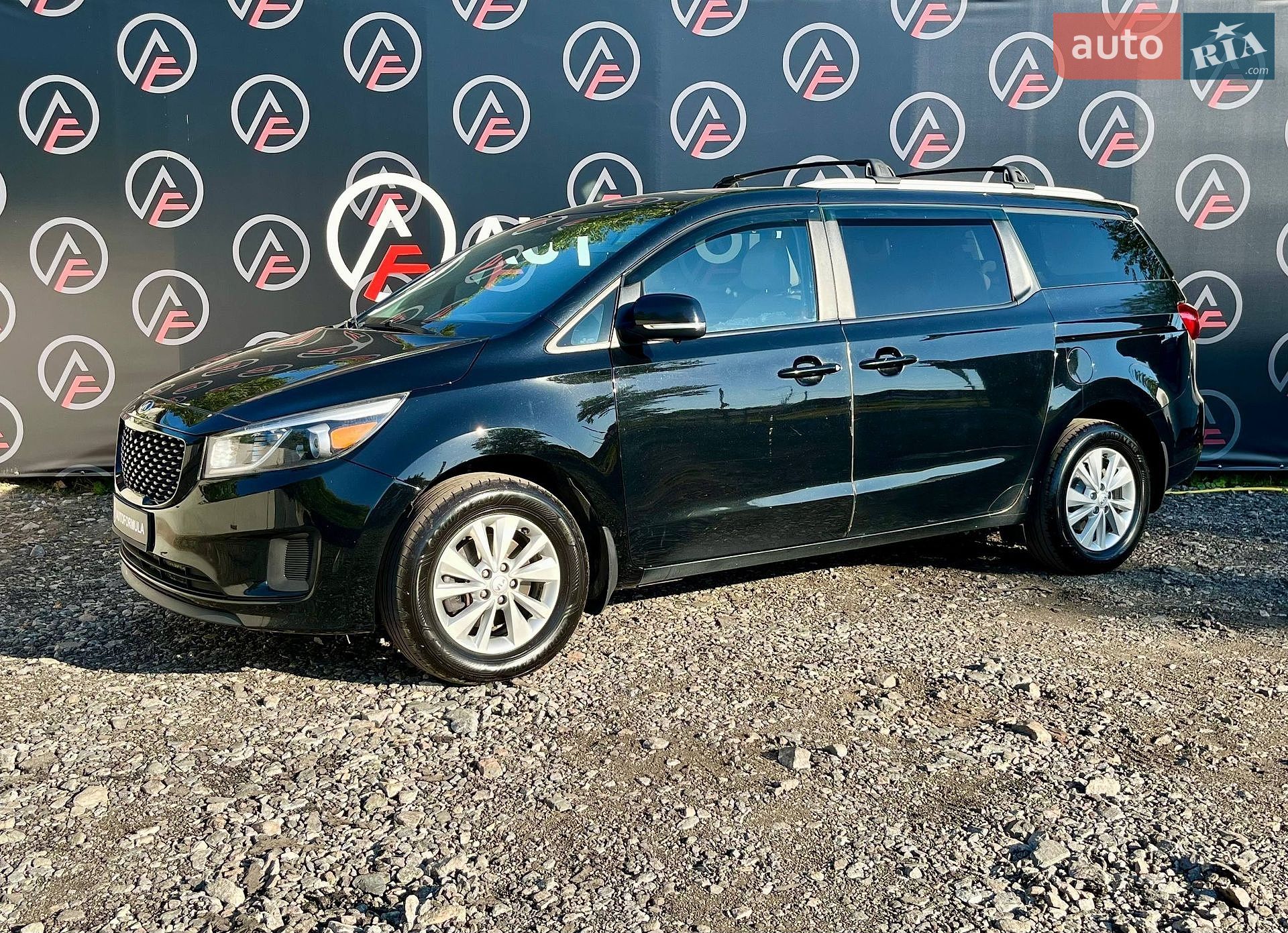 Kia Sedona 2016 VIN KNDMB5C13G6205770 фото оголошення 5 з 34