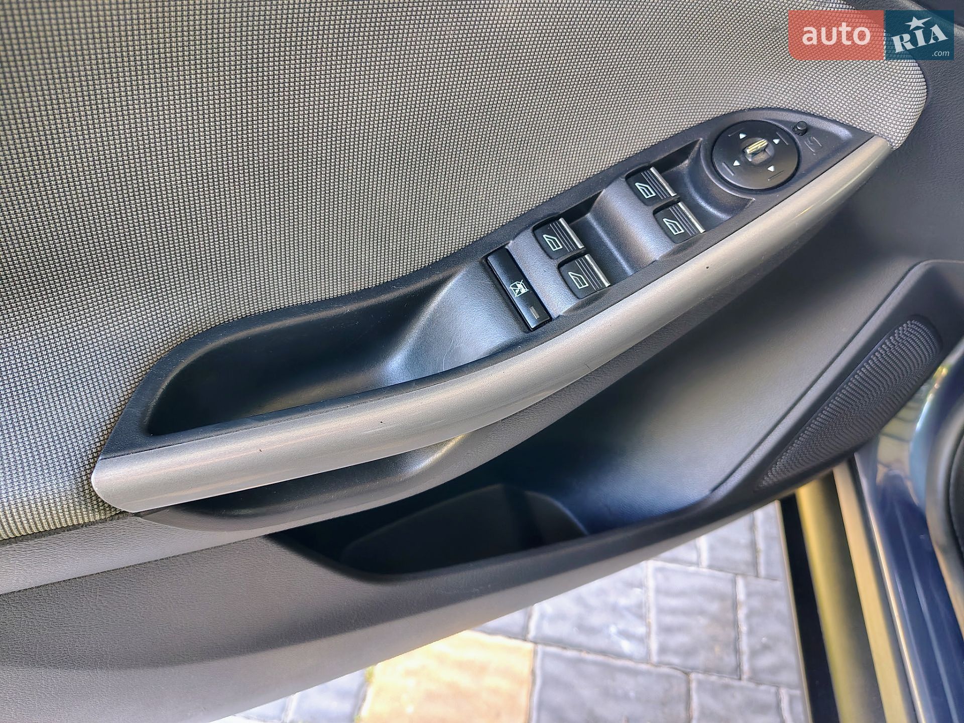 Ford Focus 2011 VIN WF0LXXGCBLBE66697 фото оголошення 30 з 65