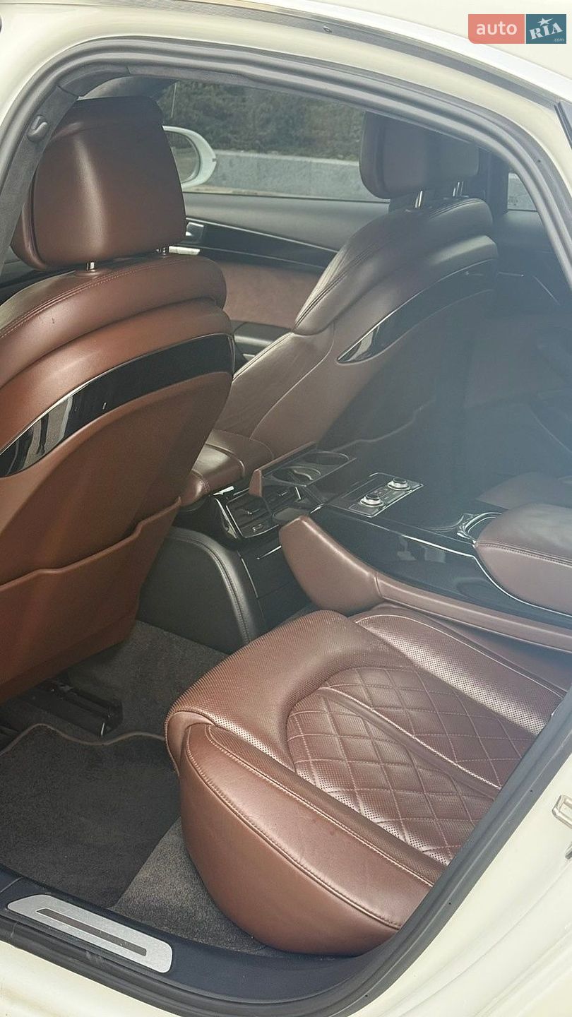 Audi A8 2012 VIN WAUZZZ4H5DN012040 фото оголошення 6 з 19