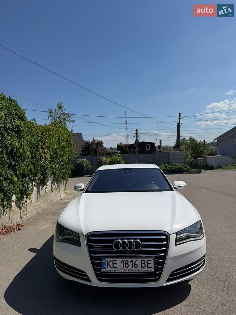Audi A8 2012 VIN WAUZZZ4H5DN012040 фото оголошення 10 з 19