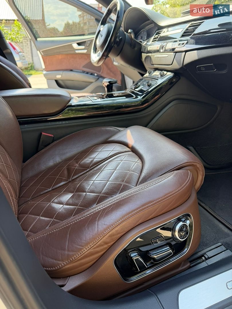 Audi A8 2012 VIN WAUZZZ4H5DN012040 фото оголошення 17 з 19