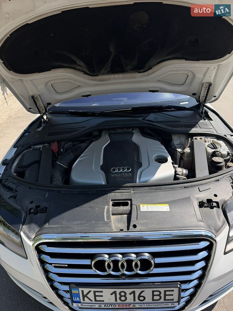 Audi A8 2012 VIN WAUZZZ4H5DN012040 фото оголошення 16 з 19