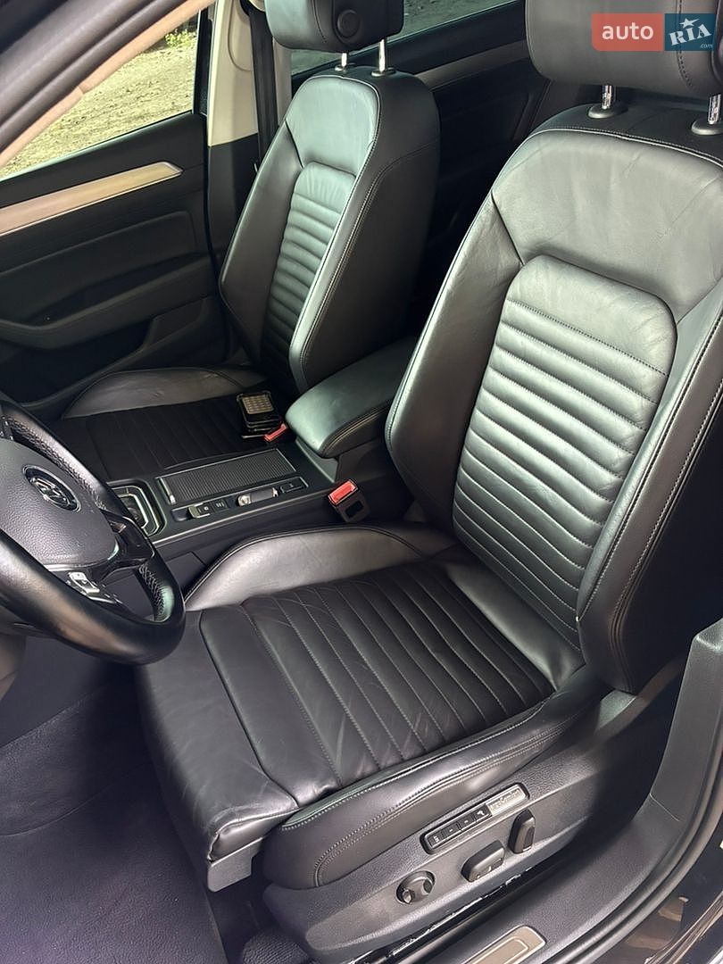 Volkswagen Passat 2015 VIN WVWZZZ3CZFE506475 фото оголошення 18 з 37