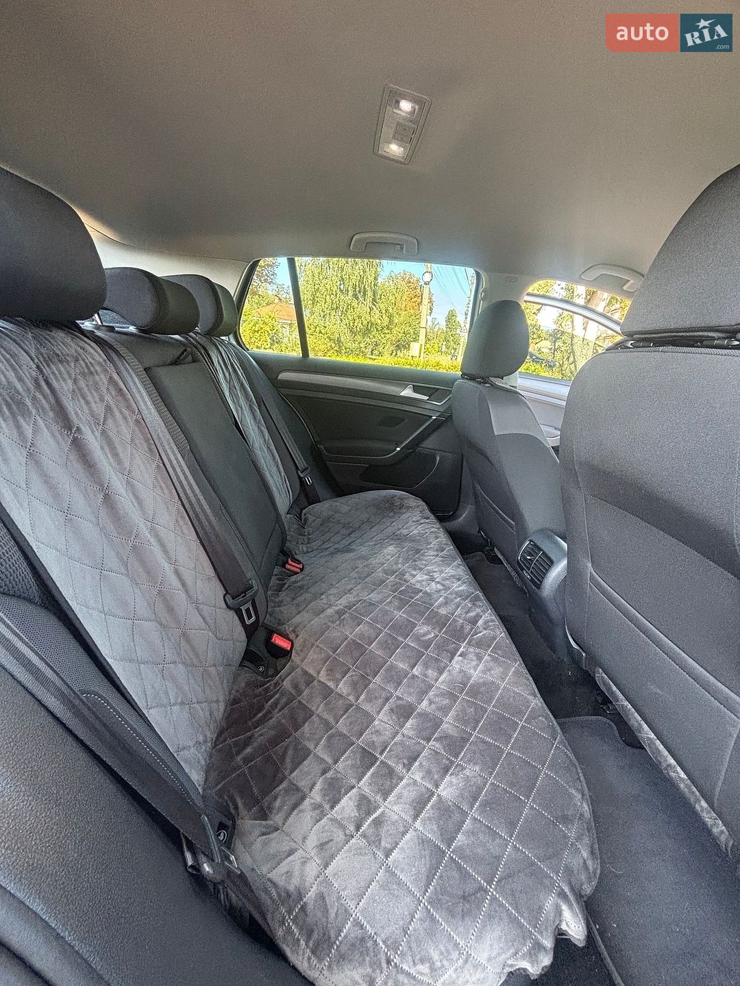 Volkswagen e-Golf 2019 VIN WVWZZZAUZK8910424 фото оголошення 15 з 17