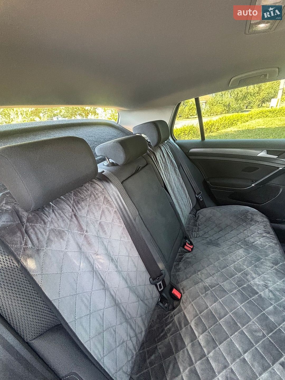 Volkswagen e-Golf 2019 VIN WVWZZZAUZK8910424 фото оголошення 12 з 17