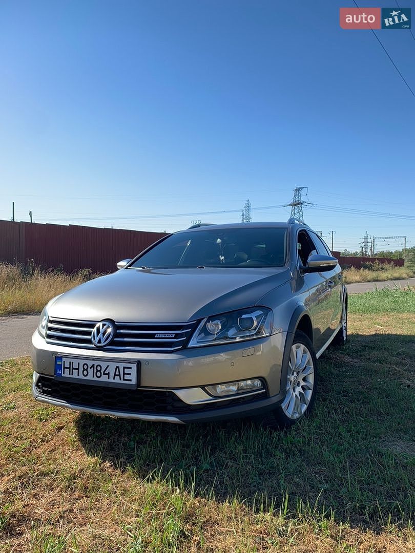 Volkswagen Passat Alltrack 2012 VIN WVWZZZ3CZCE168268 фото оголошення 4 з 15