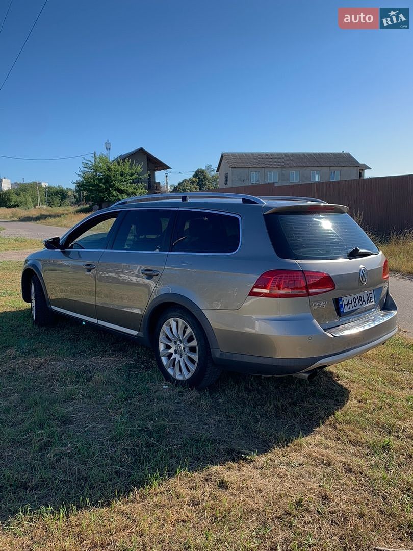 Volkswagen Passat Alltrack 2012 VIN WVWZZZ3CZCE168268 фото оголошення 5 з 15