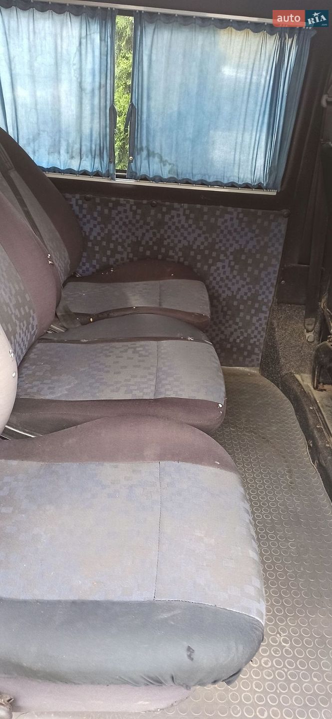 Volkswagen Transporter 2001 VIN WV1ZZZ70Z1H017943 фото оголошення 5 з 6