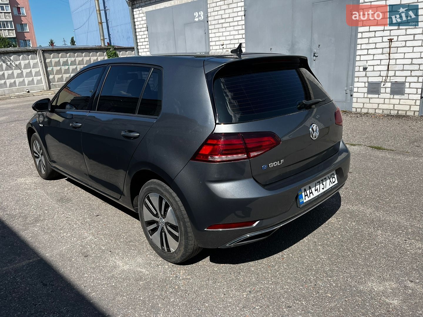 Volkswagen e-Golf 2018 VIN WVWKR7AU4KW903213 фото оголошення 5 з 10