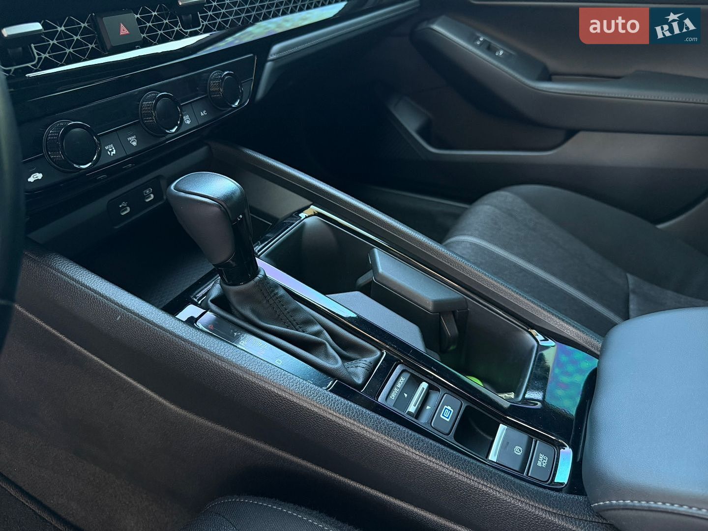 Honda Accord 2023 VIN 1HGCY2F53RA020272 фото оголошення 21 з 26