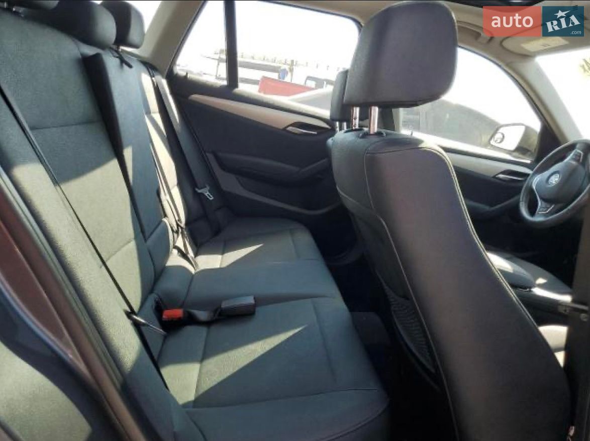 BMW X1 2014 VIN WBAVM1C54FVW58145 фото оголошення 10 з 12