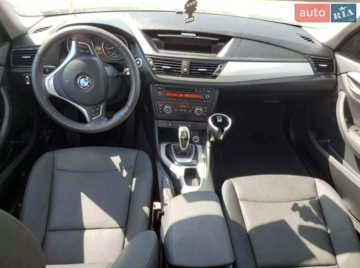 BMW X1 2014 VIN WBAVM1C54FVW58145 фото оголошення 8 з 12