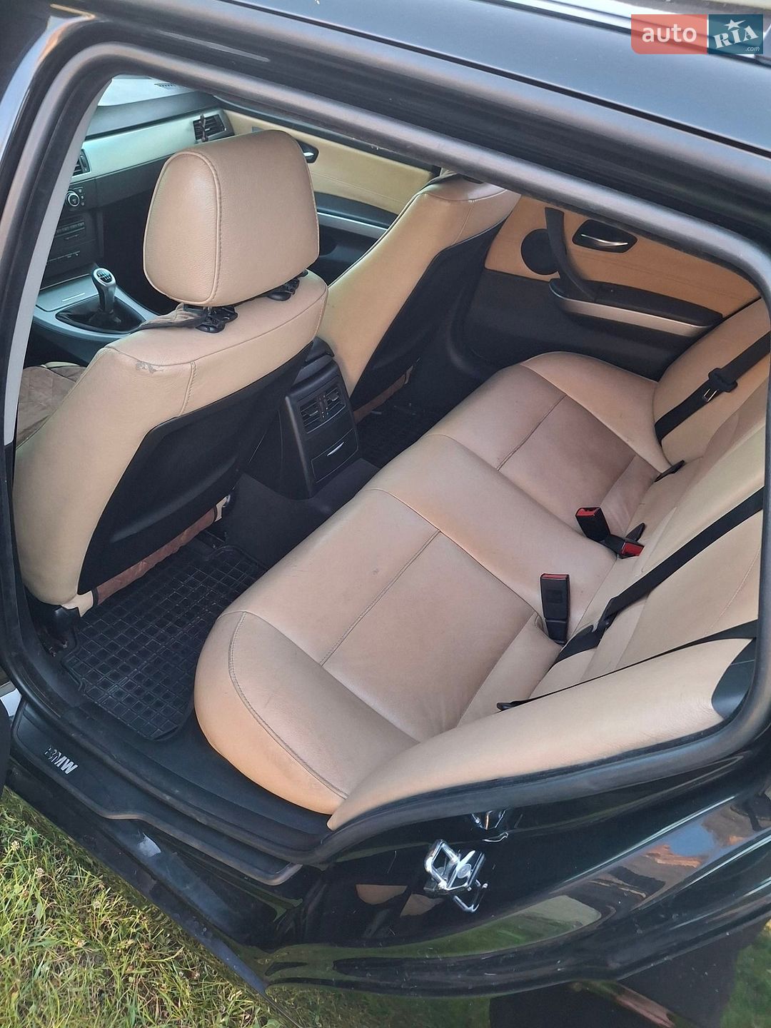 BMW 3 Series 2008 VIN WBAVU51010A312714 фото оголошення 8 з 17