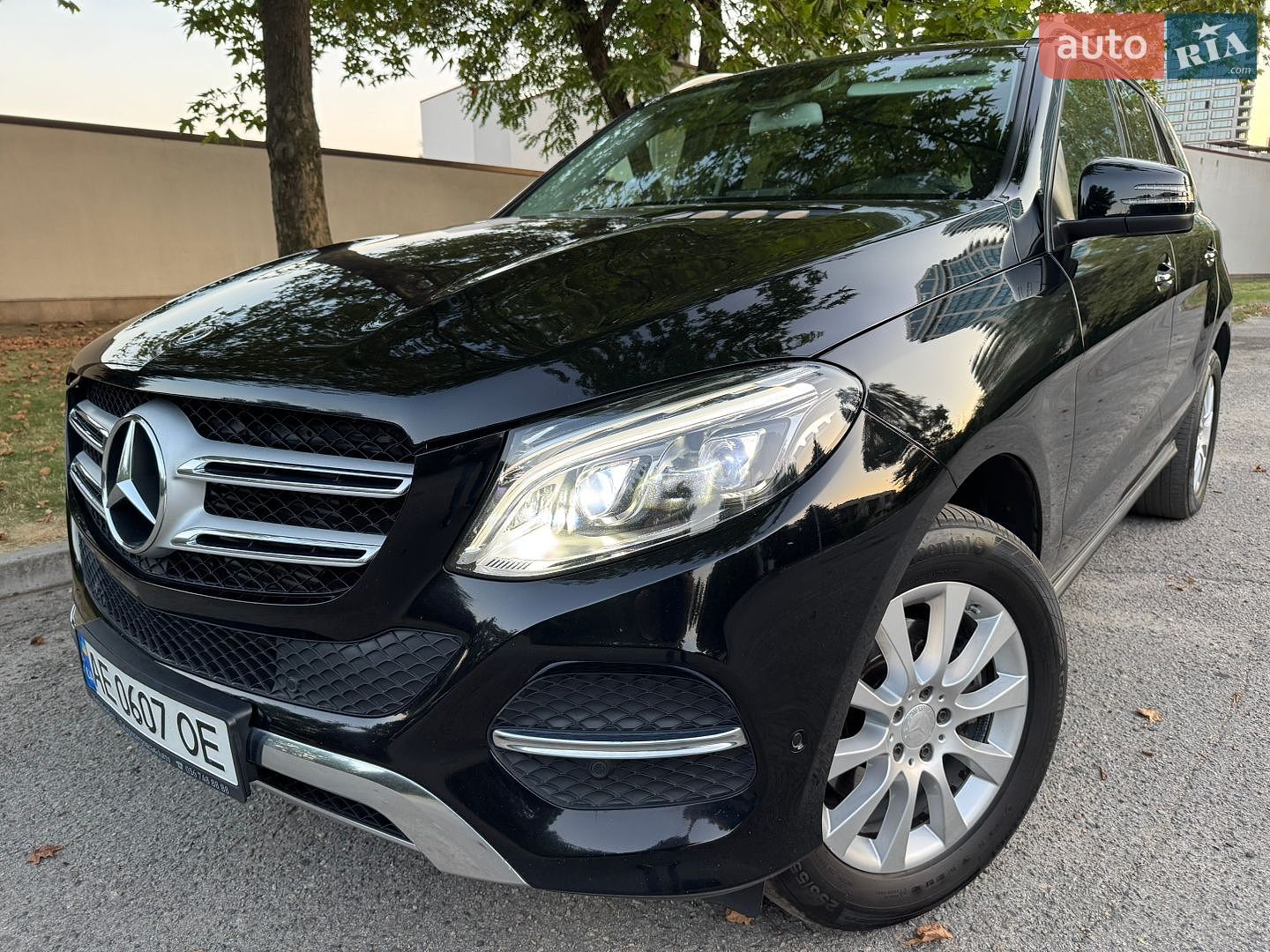 Mercedes-Benz GLE-Class 2018 VIN WDC1660041B084888 фото оголошення 2 з 111