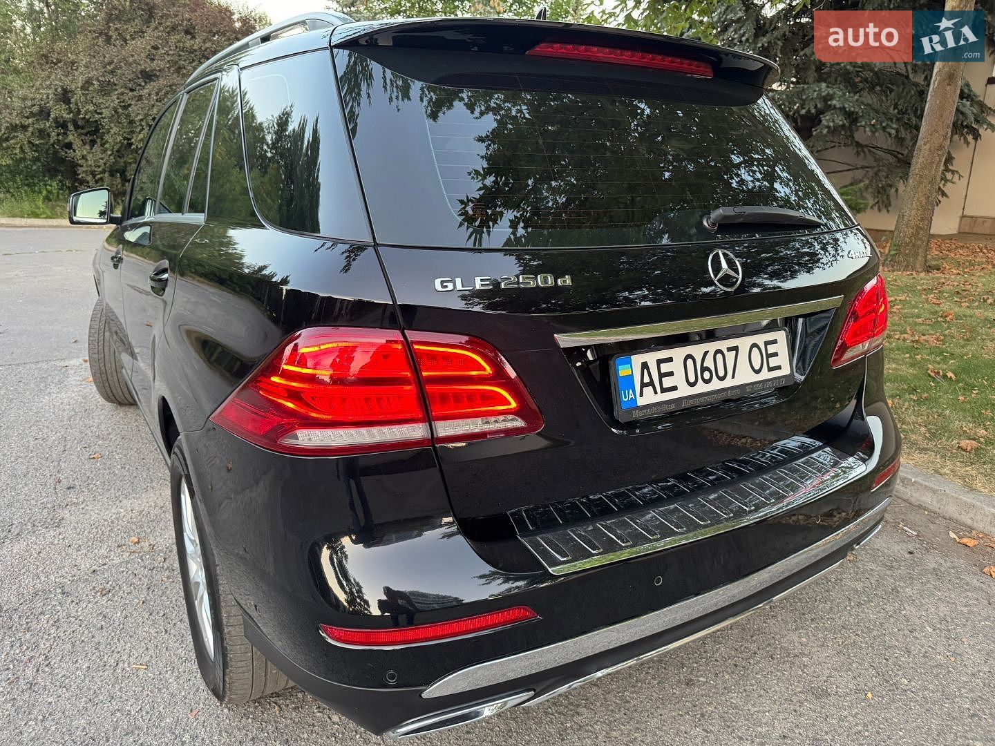 Mercedes-Benz GLE-Class 2018 VIN WDC1660041B084888 фото оголошення 22 з 111