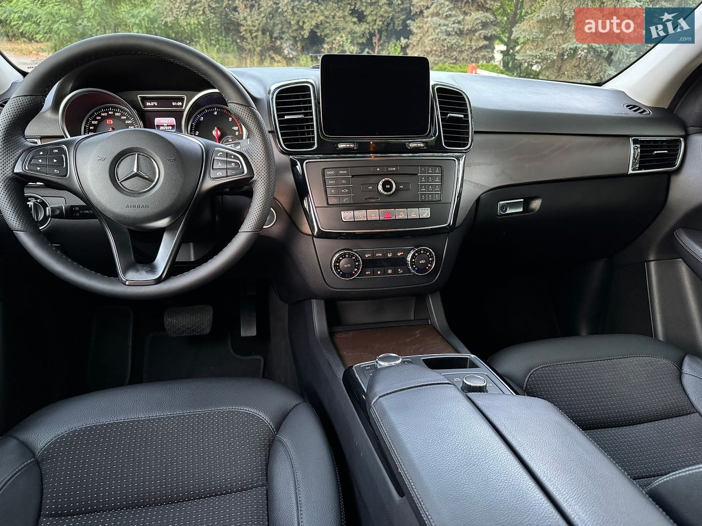 Mercedes-Benz GLE-Class 2018 VIN WDC1660041B084888 фото оголошення 41 з 111