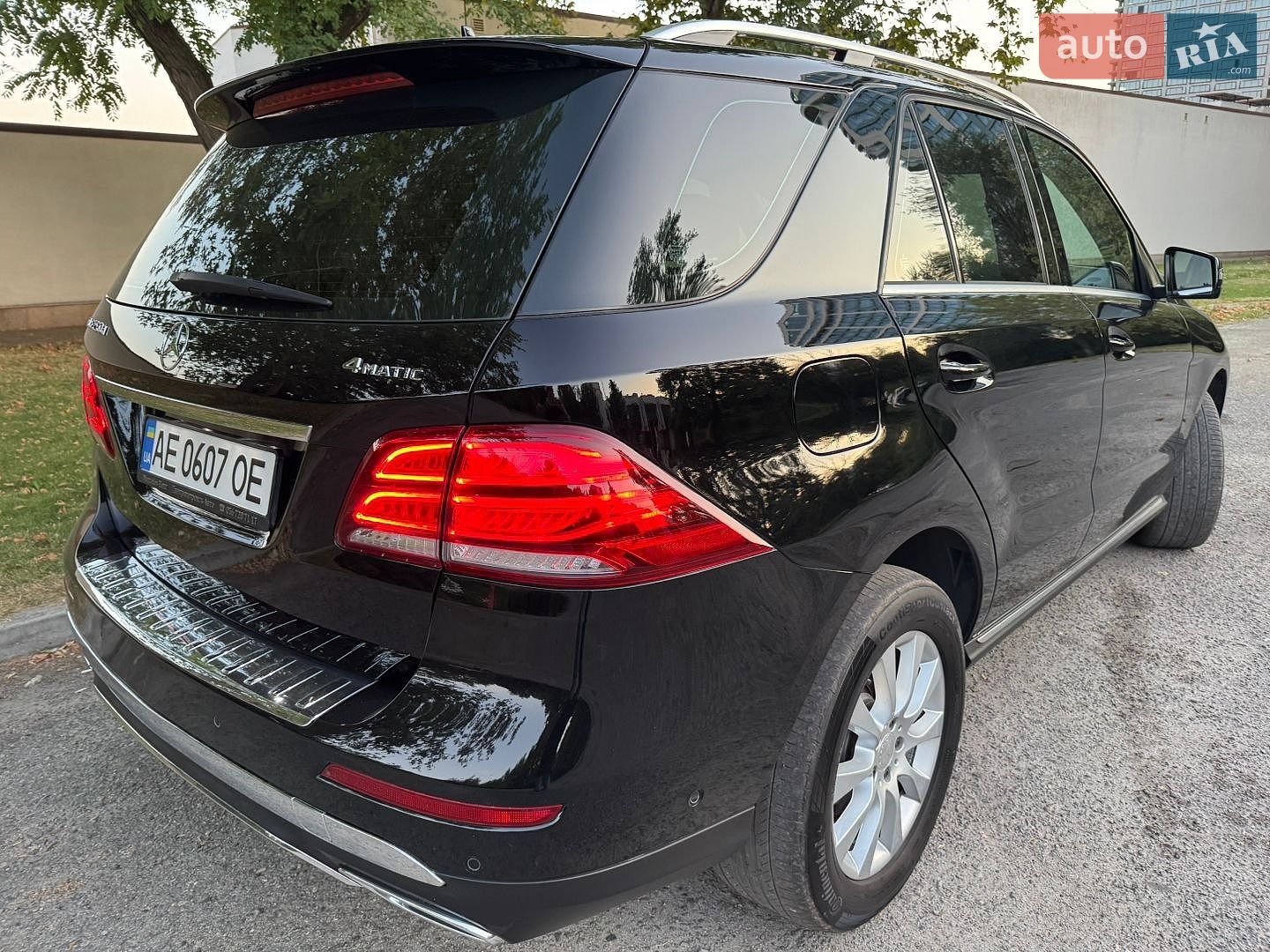 Mercedes-Benz GLE-Class 2018 VIN WDC1660041B084888 фото оголошення 16 з 111