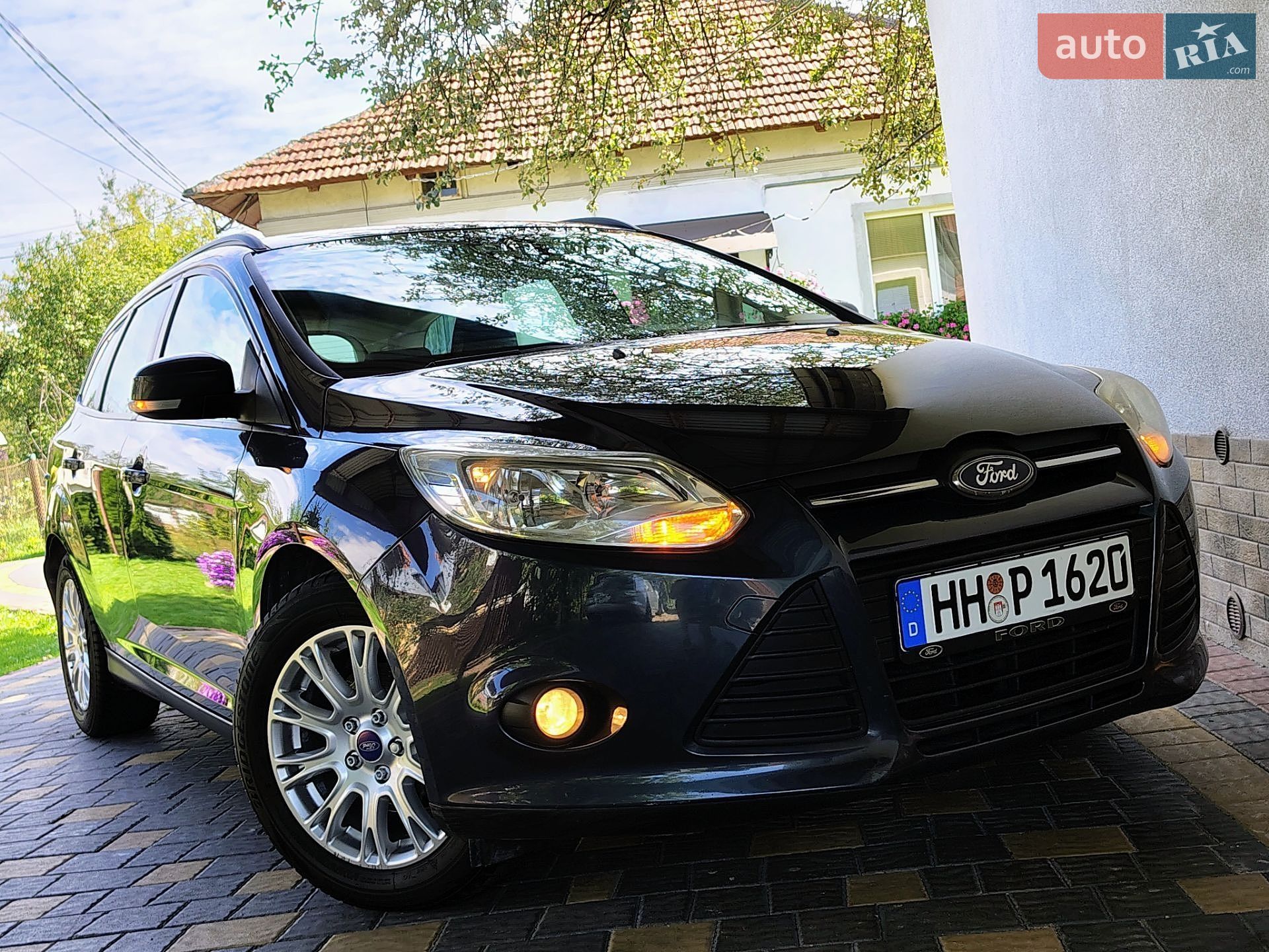 Ford Focus 2011 VIN WF0LXXGCBLBE66697 фото оголошення 4 з 82