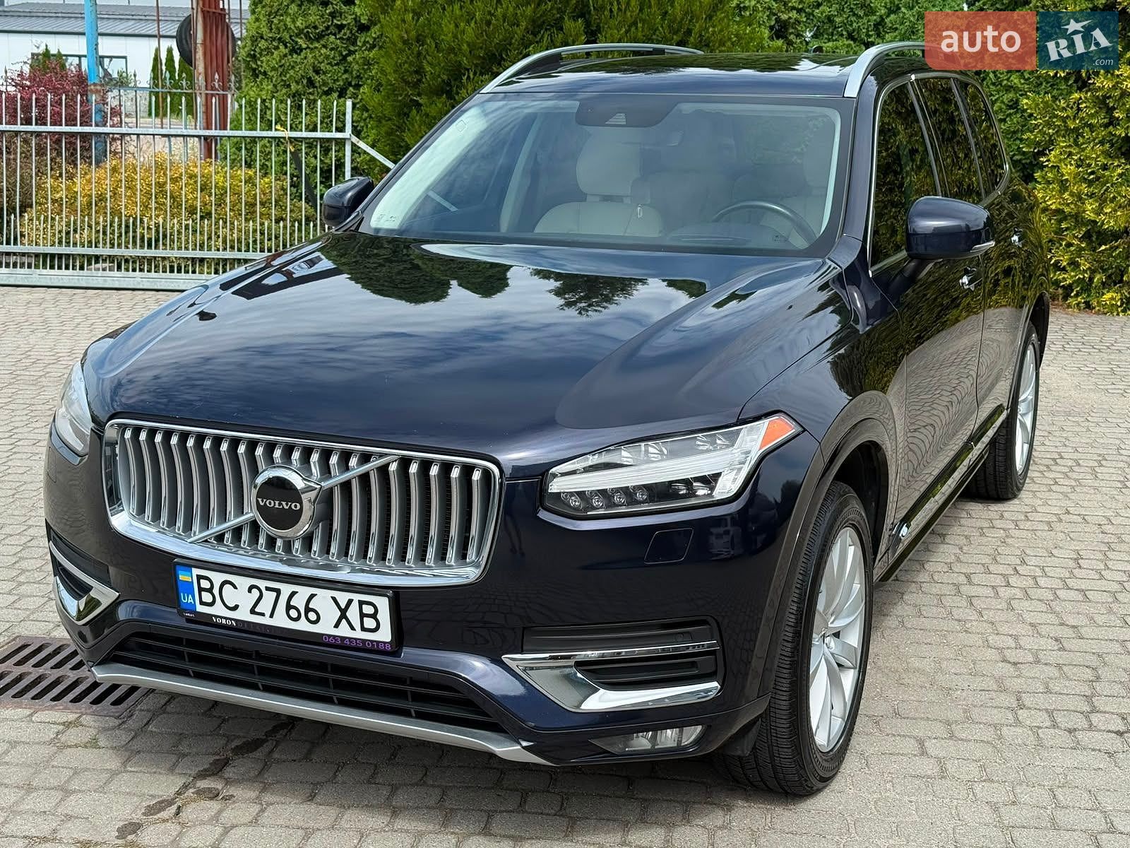 Volvo XC90 2016 VIN YV4A22PKXG1071693 фото оголошення 2 з 27