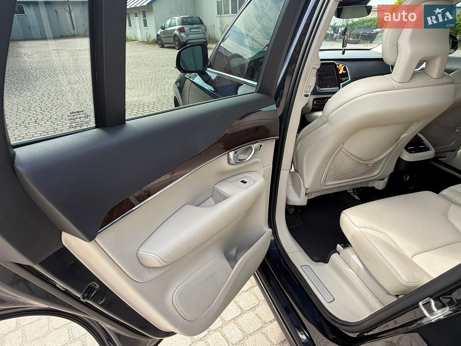 Volvo XC90 2016 VIN YV4A22PKXG1071693 фото оголошення 22 з 27