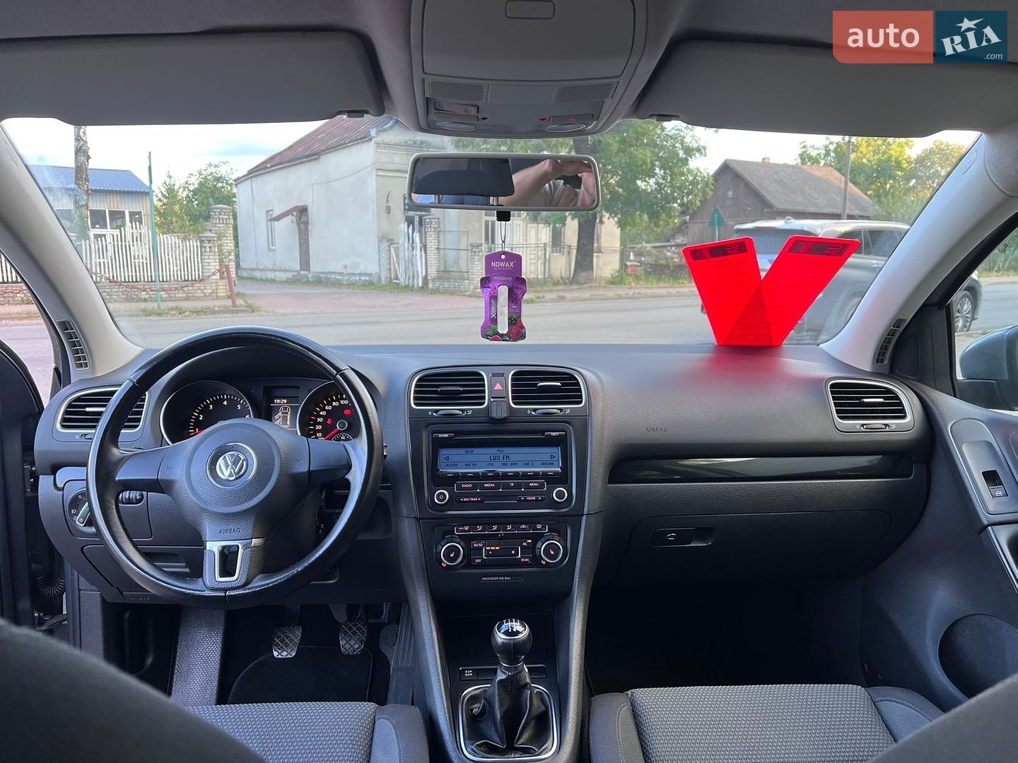 Volkswagen Golf 2009 VIN WVWZZZ1KZ9W400708 фото оголошення 17 з 38