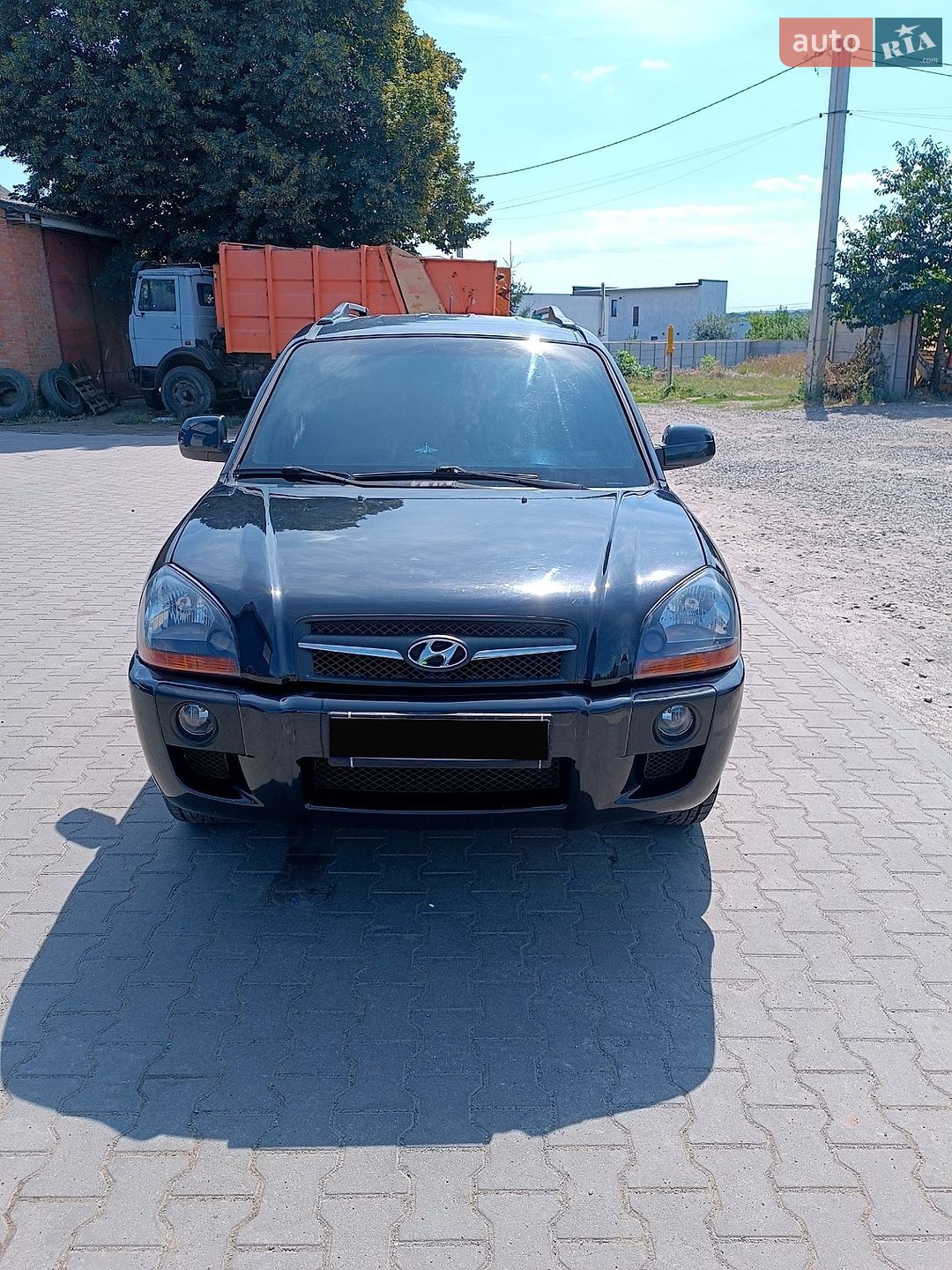 Hyundai Tucson 2011 VIN Y6LJM81BPBL208662 фото оголошення 2 з 15