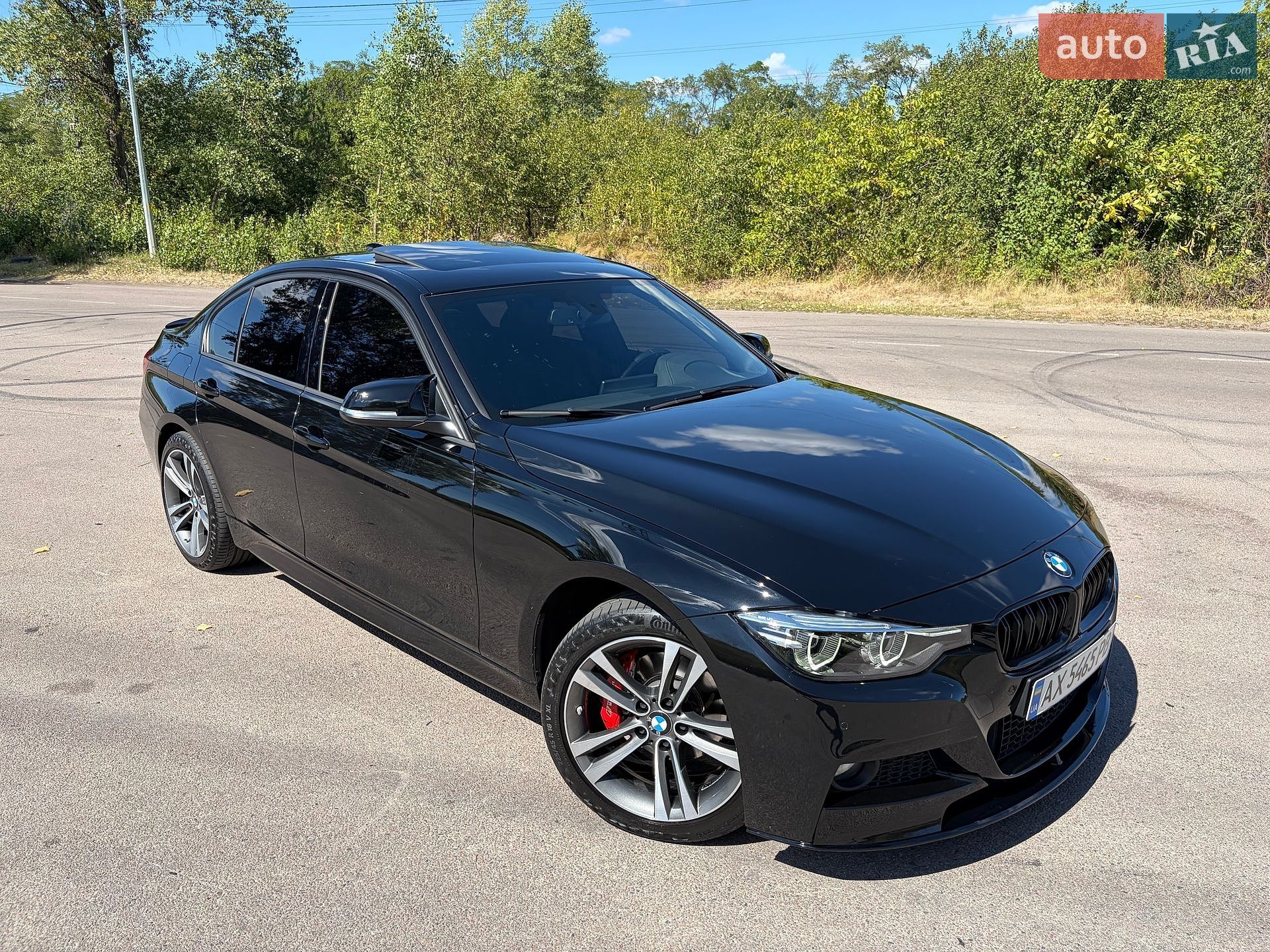 BMW 3 Series 2018 VIN WBA8D9C54JEM31381 фото оголошення 3 з 39