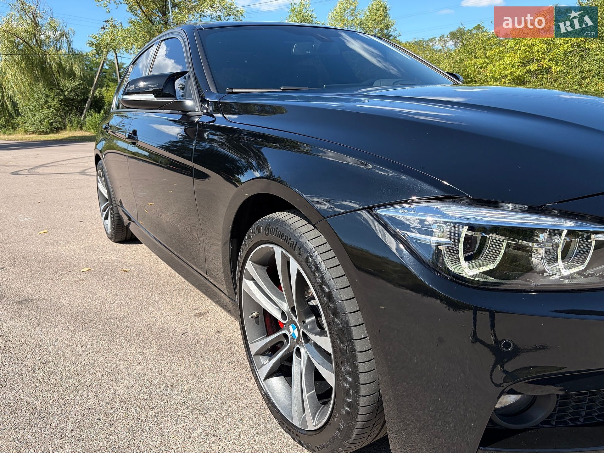 BMW 3 Series 2018 VIN WBA8D9C54JEM31381 фото оголошення 24 з 39