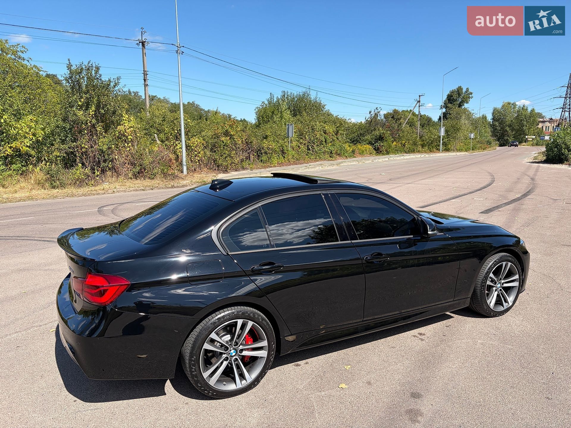 BMW 3 Series 2018 VIN WBA8D9C54JEM31381 фото оголошення 17 з 39