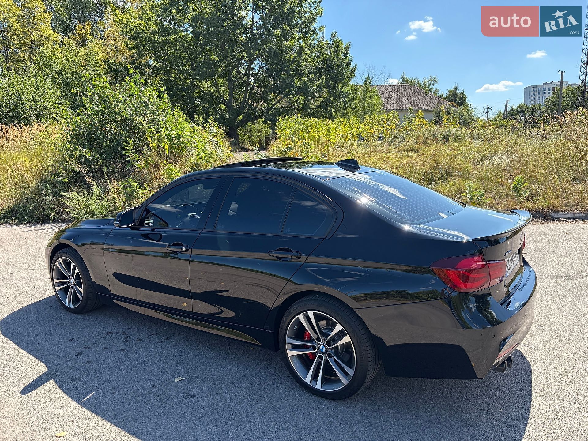 BMW 3 Series 2018 VIN WBA8D9C54JEM31381 фото оголошення 19 з 39