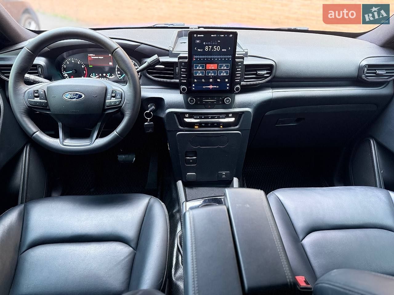 Ford Explorer 2021 VIN 1FM5K8AW8MNA16274 фото оголошення 16 з 17