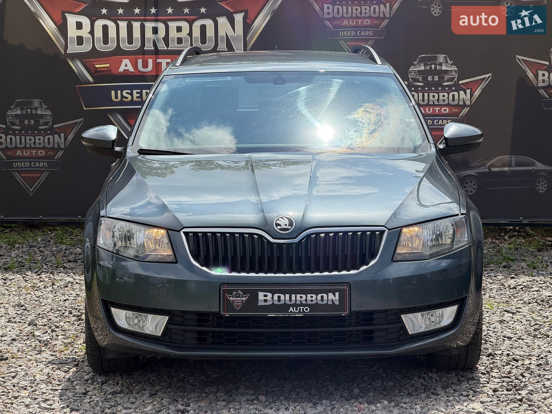 Skoda Octavia 2017 VIN TMBJG7NE8H0158272 фото оголошення 8 з 49