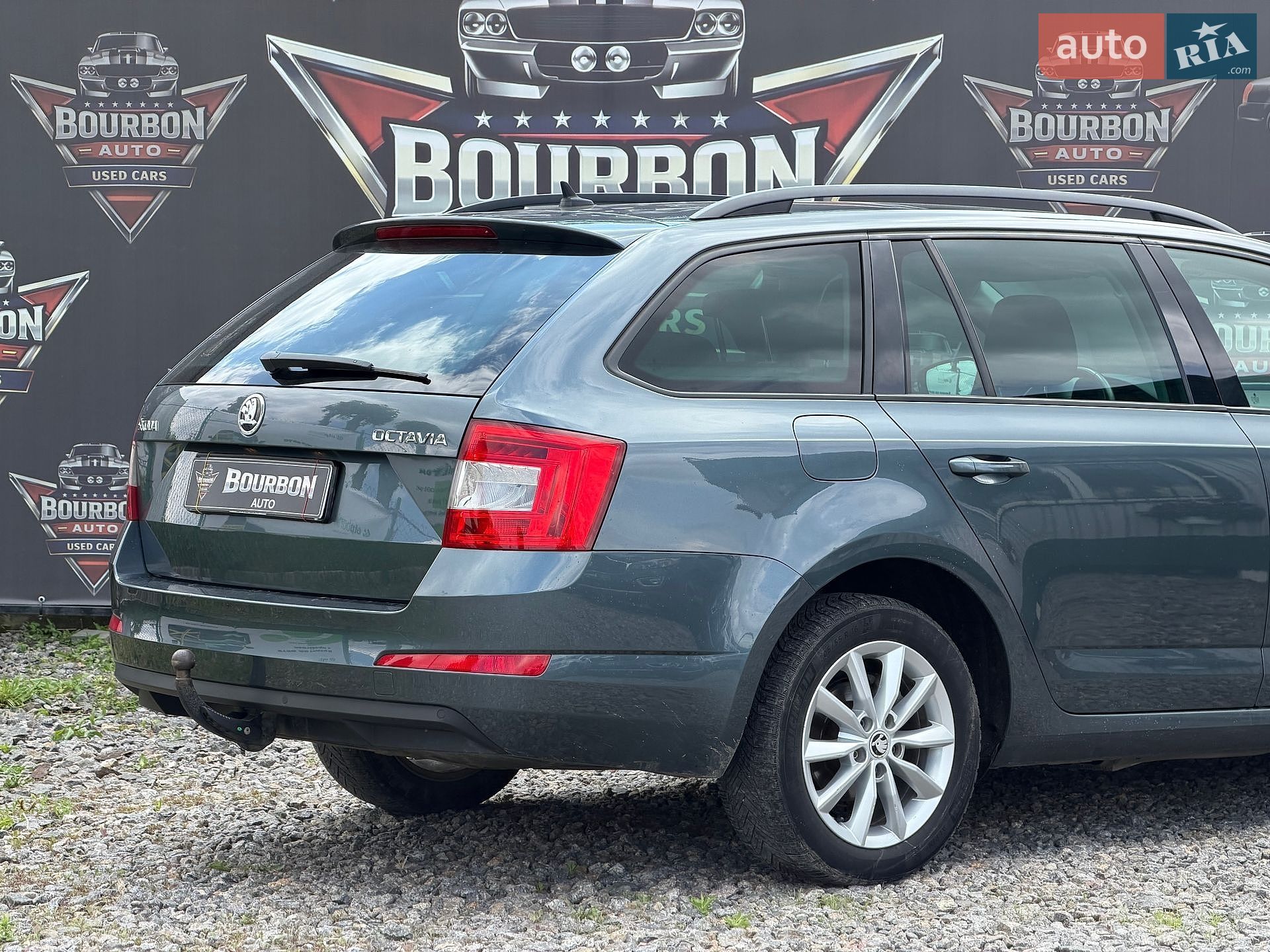 Skoda Octavia 2017 VIN TMBJG7NE8H0158272 фото оголошення 17 з 49