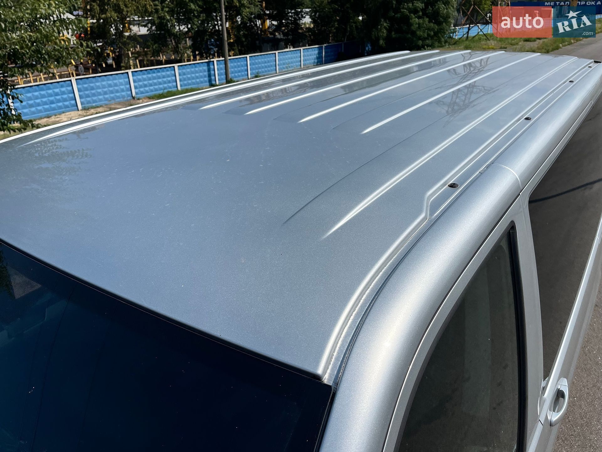 Volkswagen Multivan 2015 VIN WV2ZZZ7HZGH040486 фото оголошення 11 з 43