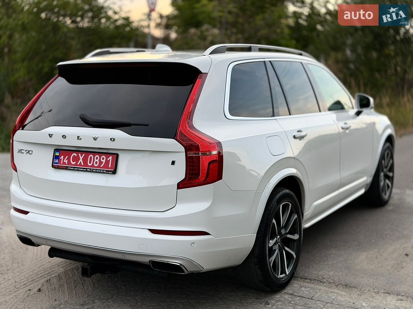 Volvo XC90 2015 VIN YV4A22PK9G1029404 фото оголошення 8 з 10