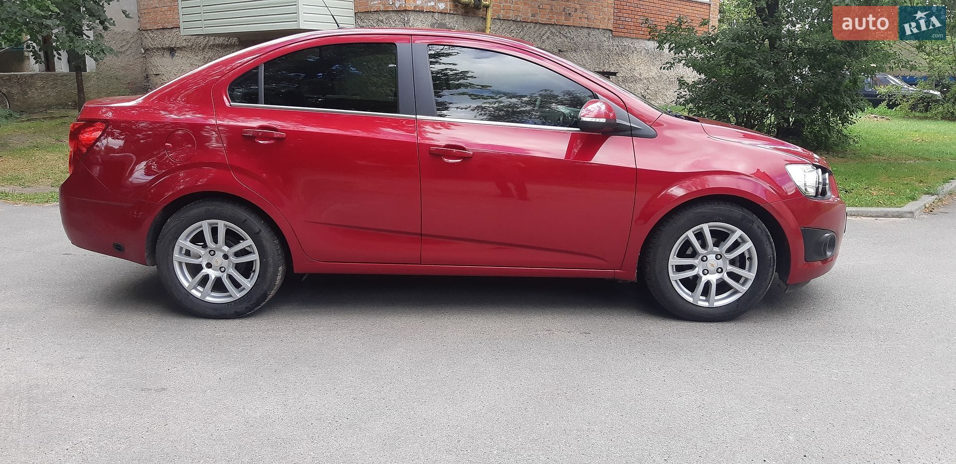 Chevrolet Aveo 2014 VIN Y6DTA69FJEB525329 фото оголошення 4 з 16