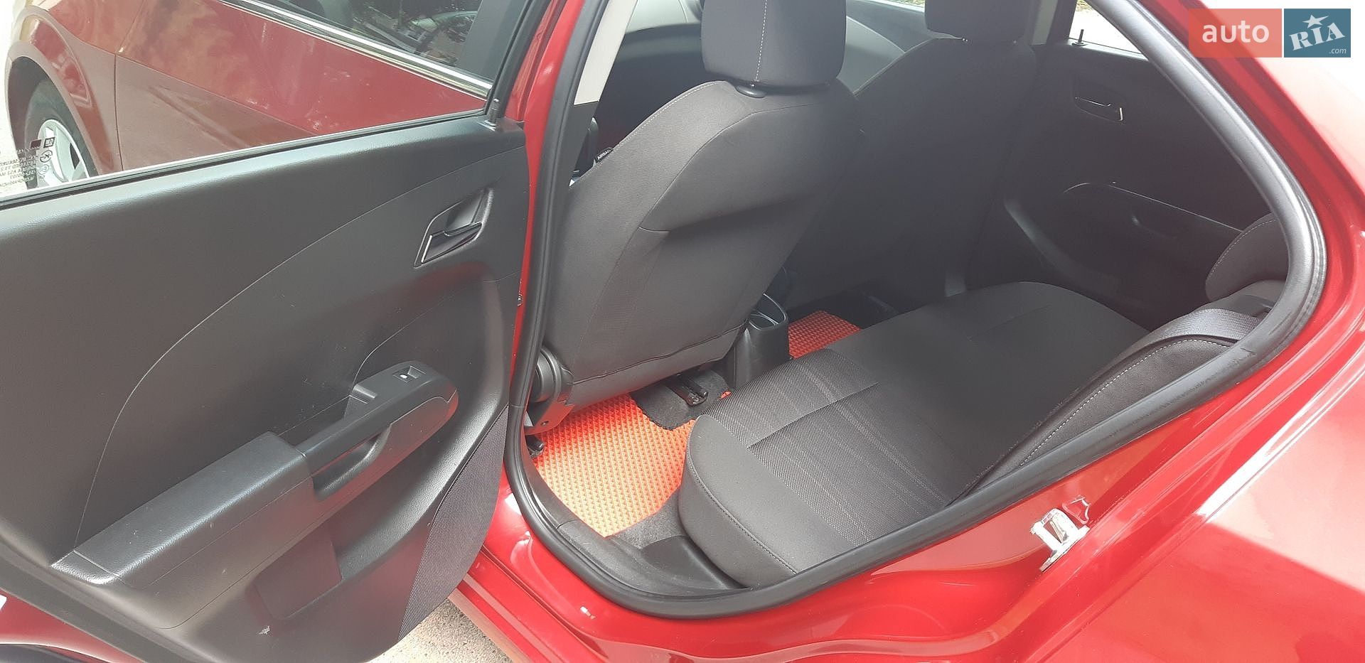 Chevrolet Aveo 2014 VIN Y6DTA69FJEB525329 фото оголошення 8 з 16