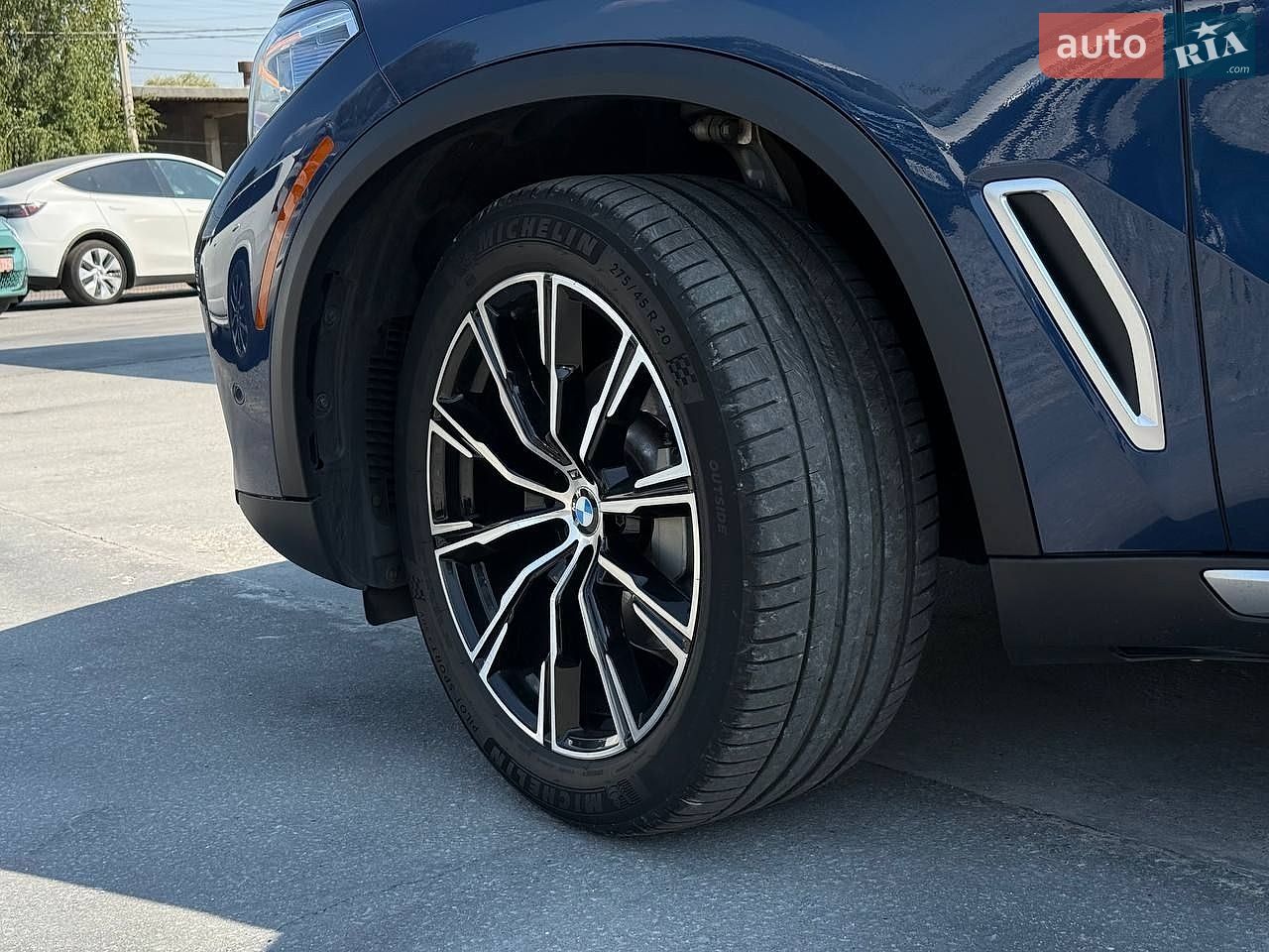 BMW X5 2022 VIN 5UXCR6C02P9N83421 фото оголошення 3 з 79