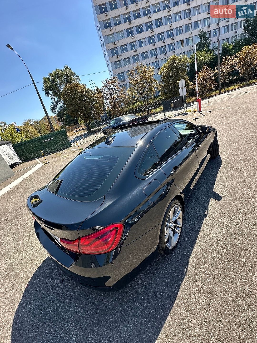 BMW 4 Series 2018 VIN WBA4J3C50KBL08538 фото оголошення 8 з 29
