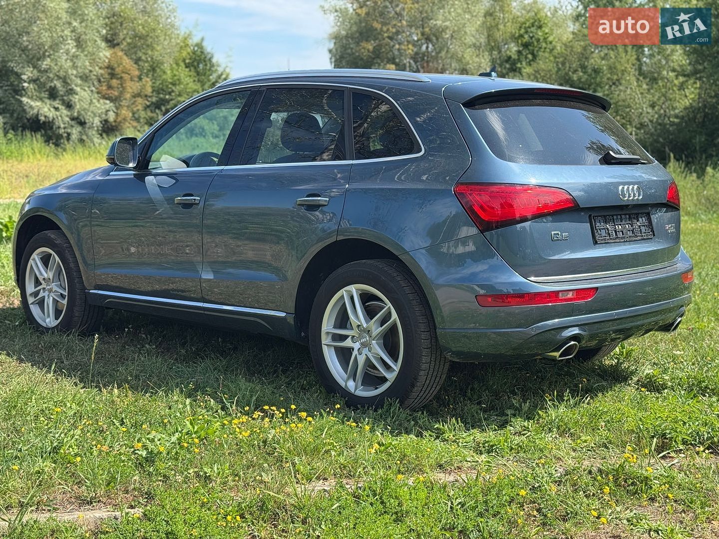 Audi Q5 2016 VIN WA1C2AFP2HA093556 фото оголошення 5 з 11