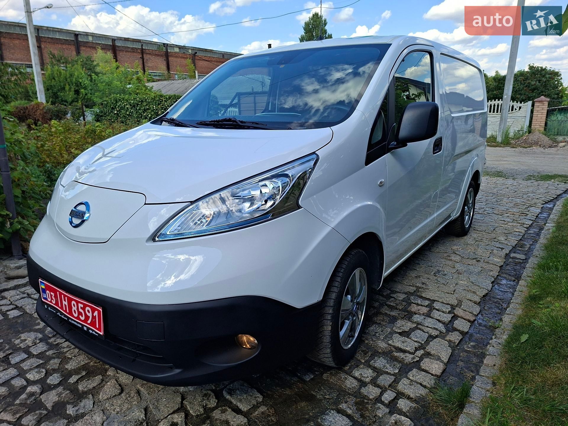 Nissan e-NV200 2019 VIN YSKHAAME0U0607596 фото оголошення 6 з 32