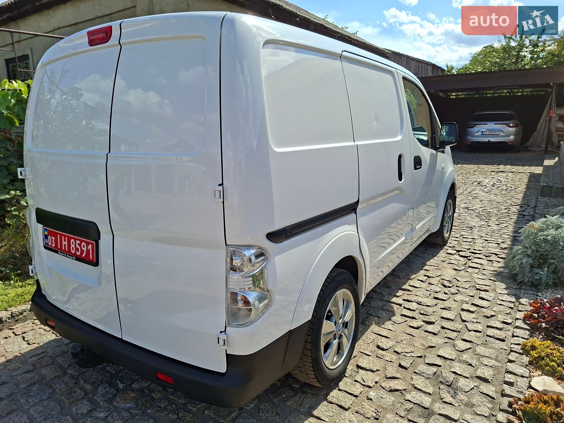 Nissan e-NV200 2019 VIN YSKHAAME0U0607596 фото оголошення 7 з 32