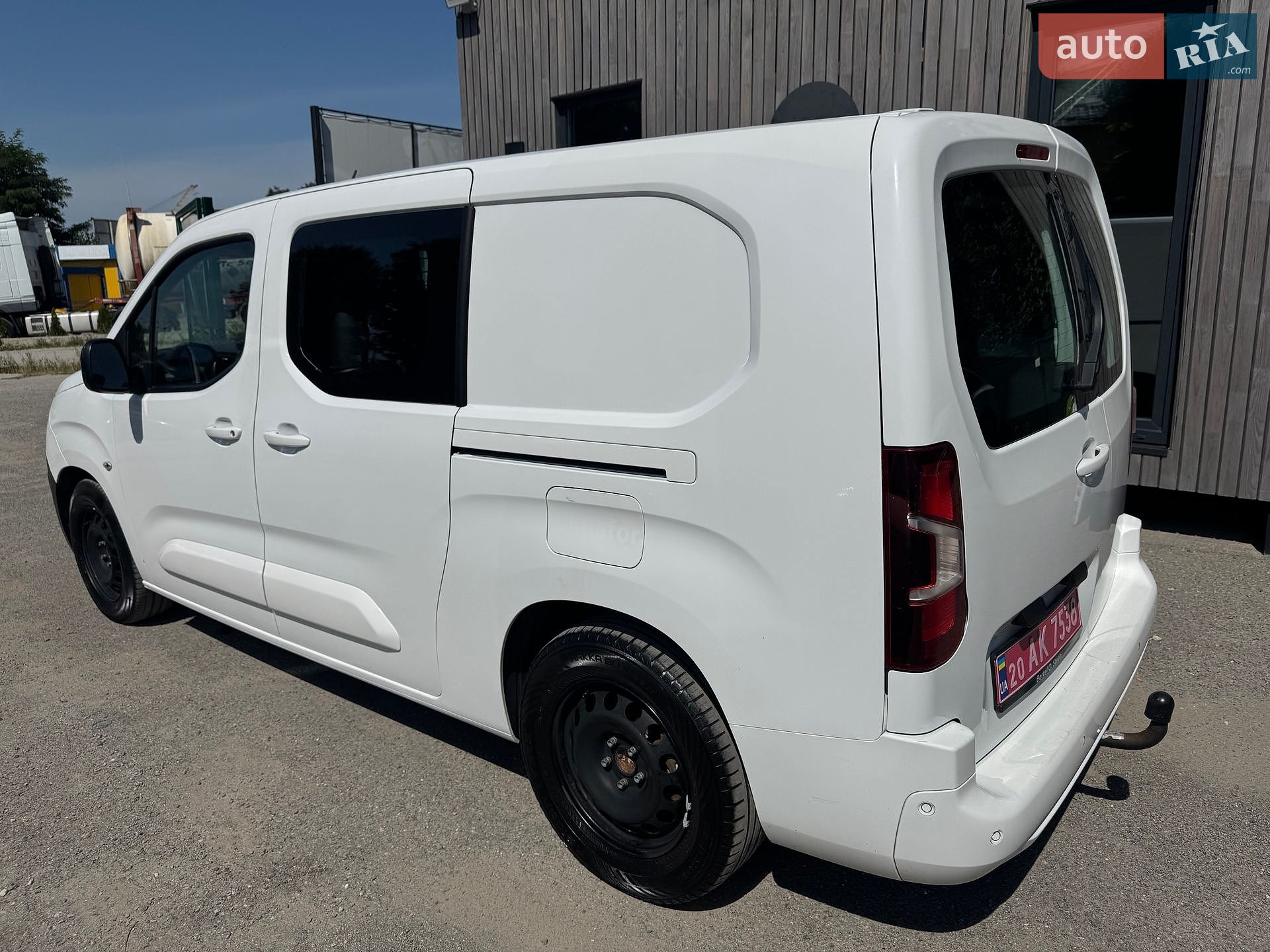 Citroen e-Berlingo 2022 VIN VR7EAZKXZNJ632935 фото оголошення 6 з 27