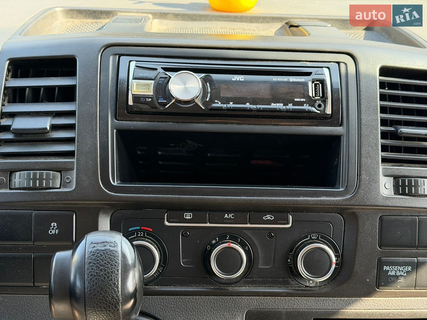 Volkswagen Transporter 2013 VIN WV1ZZZ7HZEH037097 фото оголошення 16 з 28