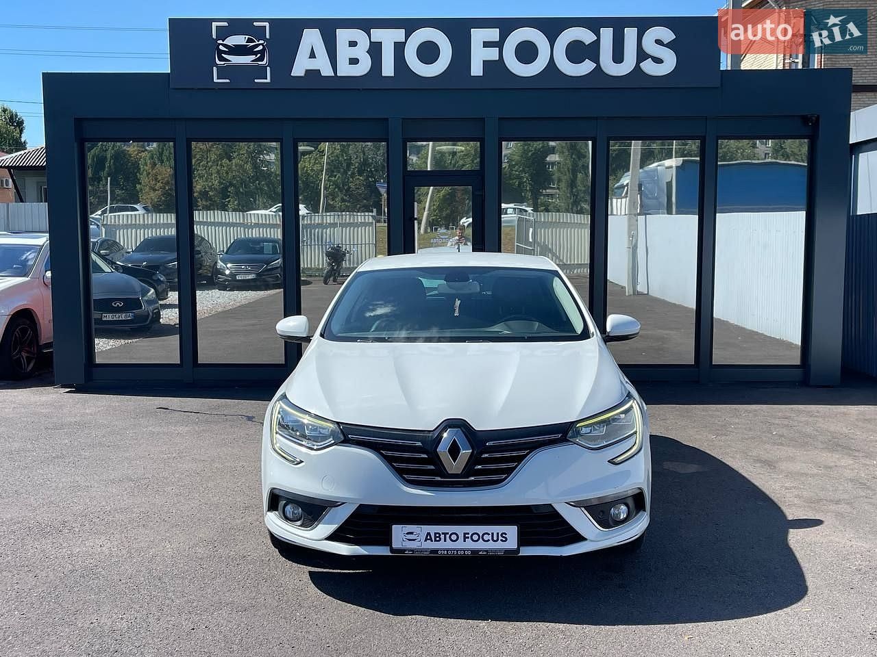 Renault Megane 2017 VIN VF1RFB00X58651077 фото оголошення 3 з 24