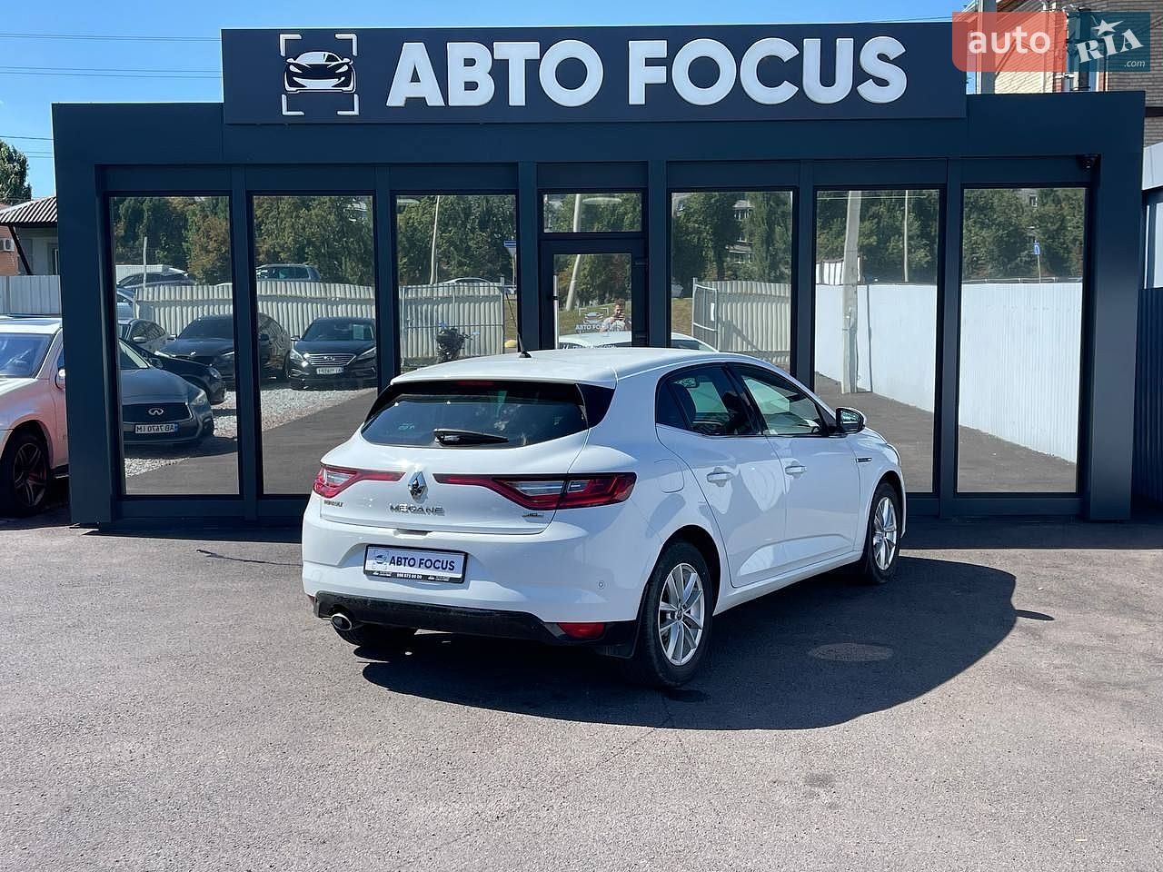 Renault Megane 2017 VIN VF1RFB00X58651077 фото оголошення 5 з 24